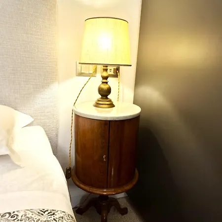 Monti Lovely Apartment Rom